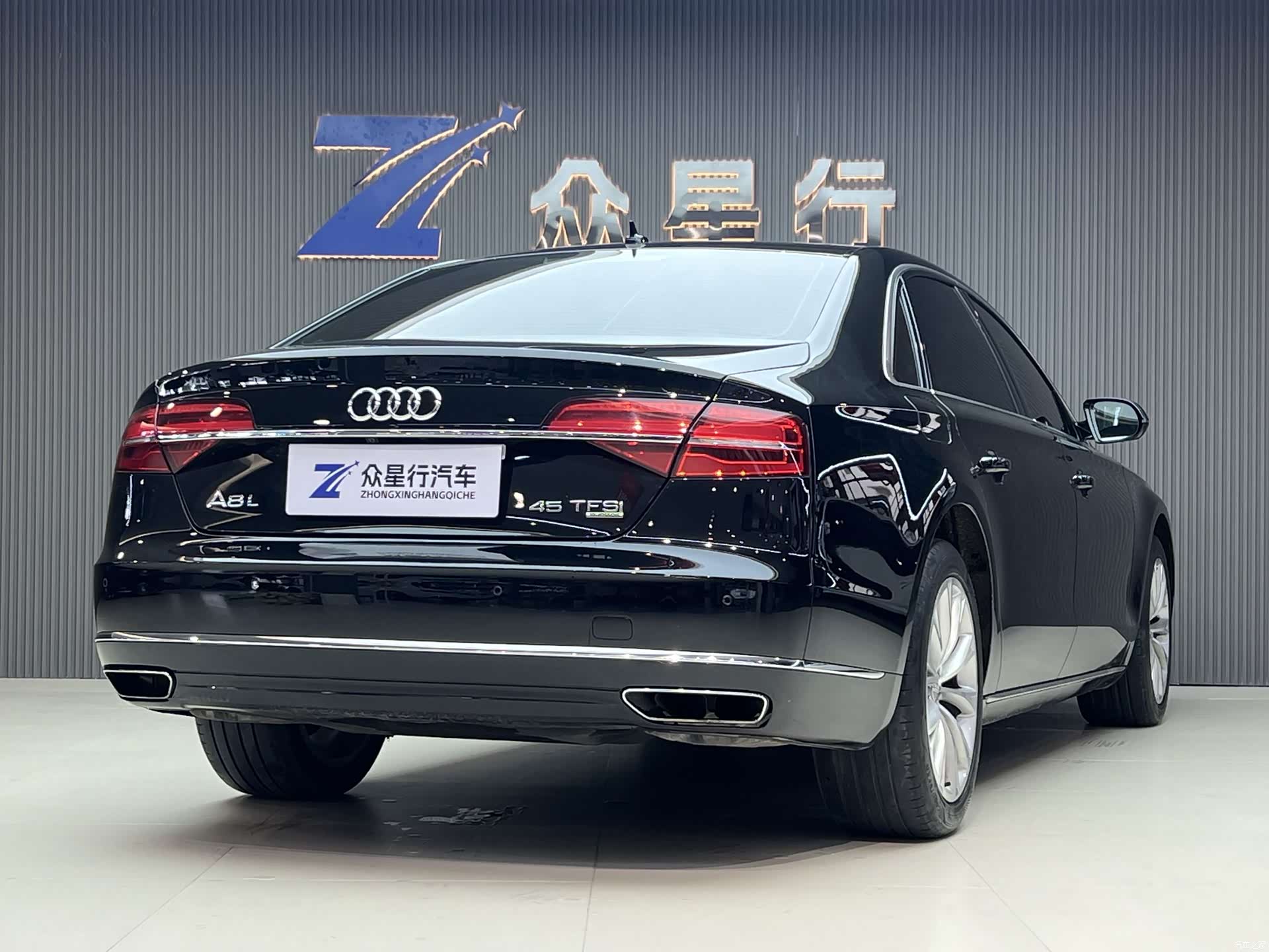 Audi A8L, 2017 3
