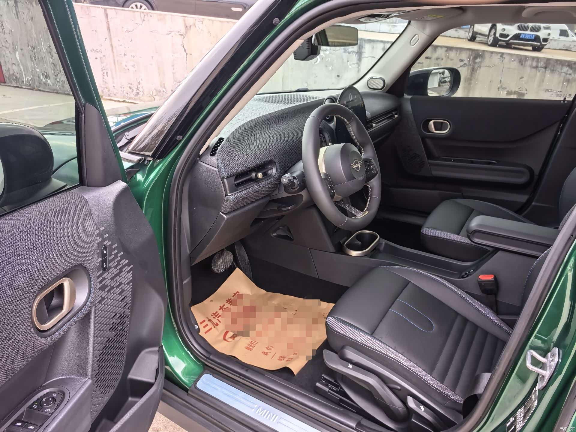 Mini Cooper, 2025 8