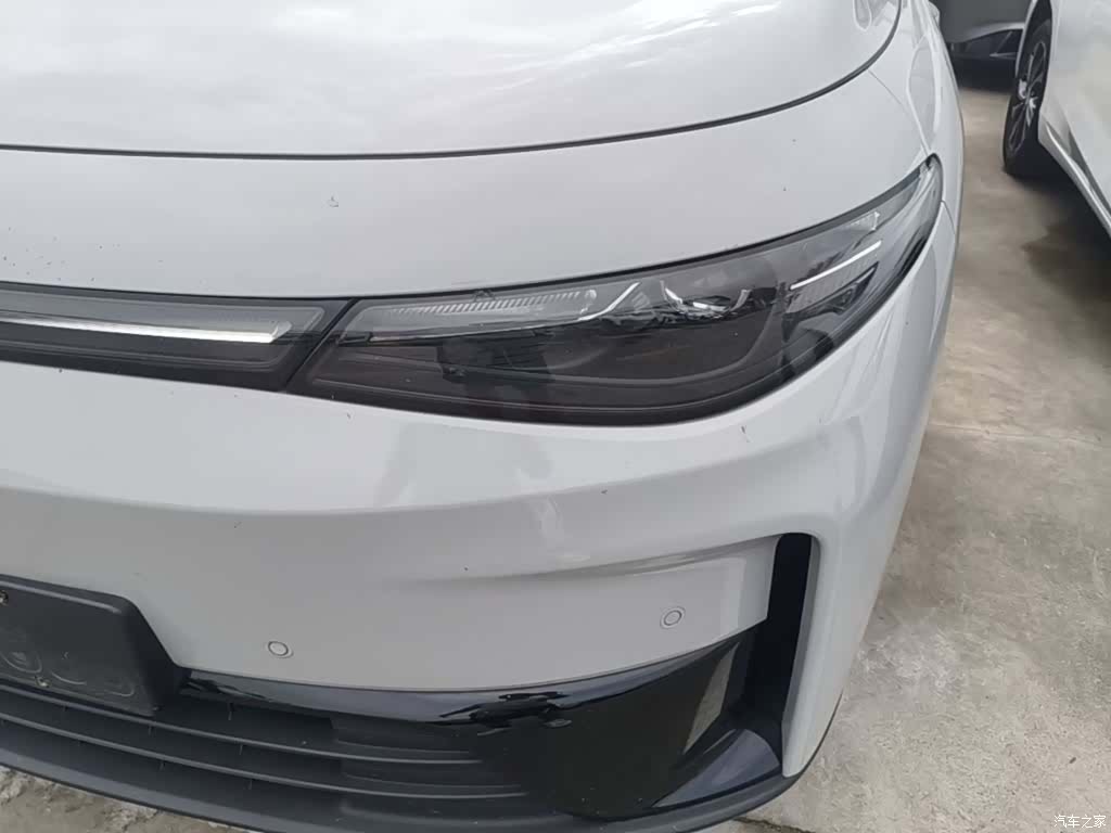 Leapmotor C10, 2025 24