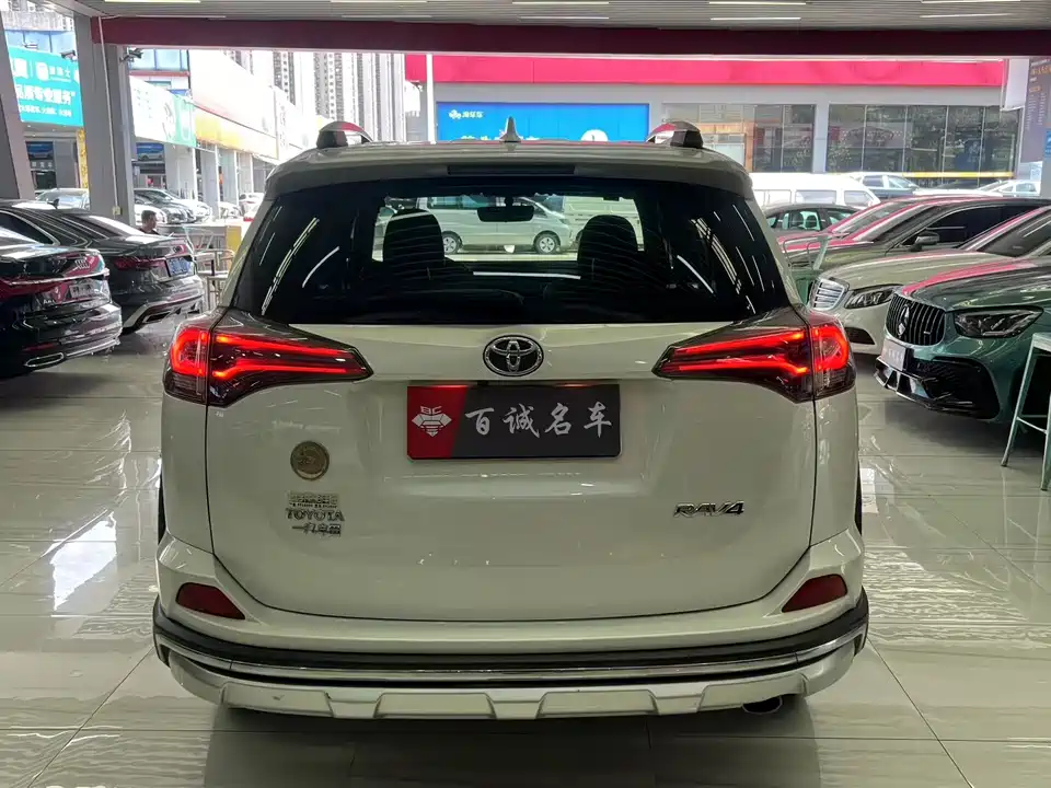 Toyota RAV4 Rongfang