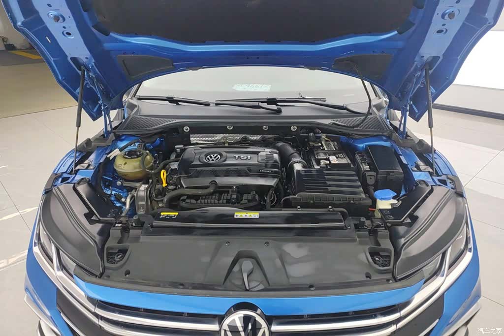 Volkswagen CC, 2021 10