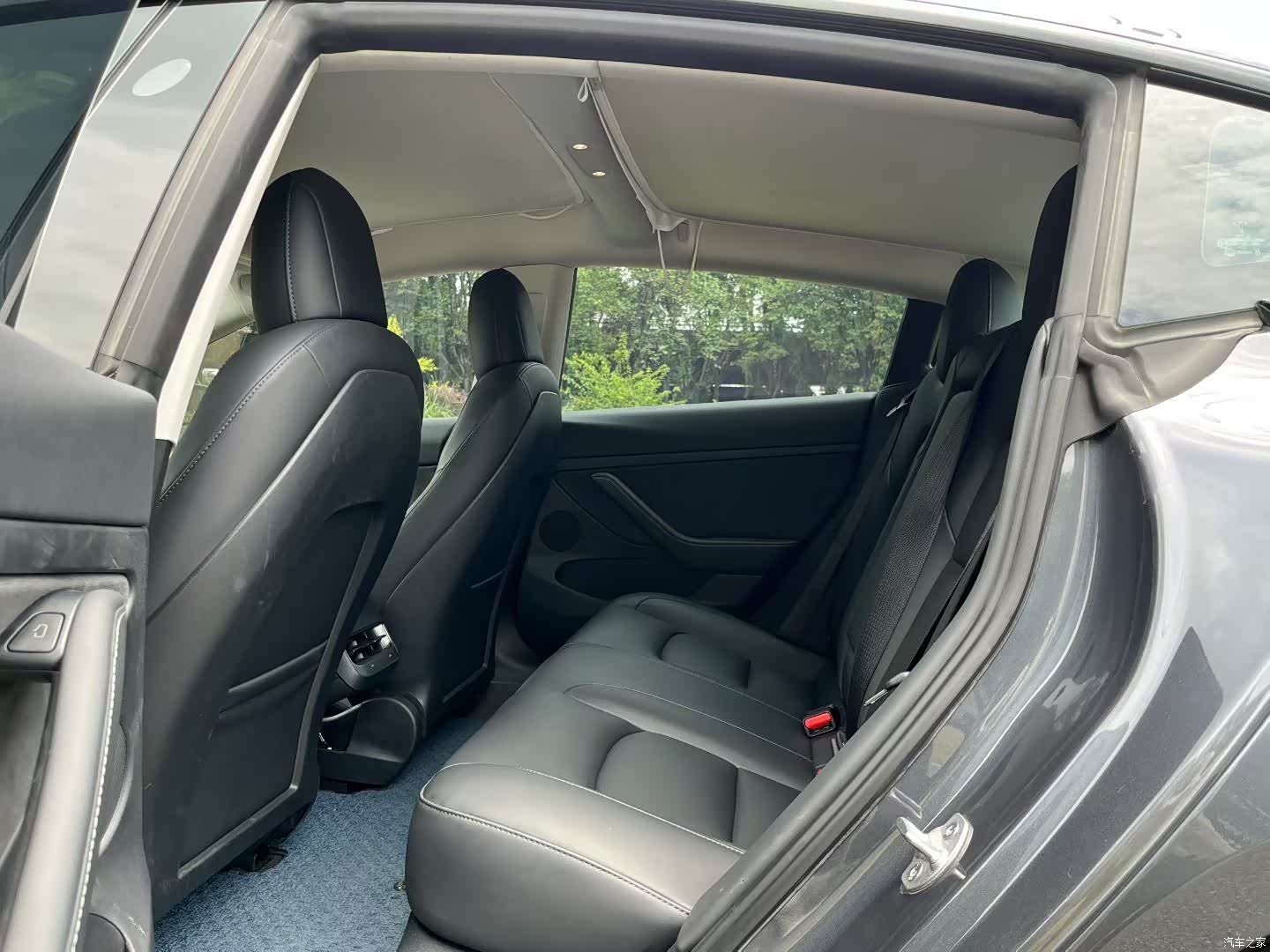 Tesla Model 3, 2021 7