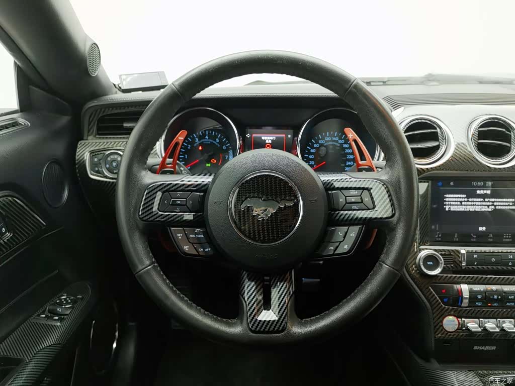 Ford Mustang, 2017 11