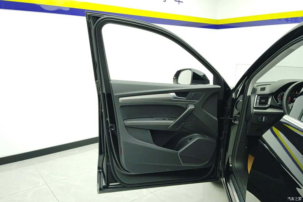 Audi Q5L, 2022 7
