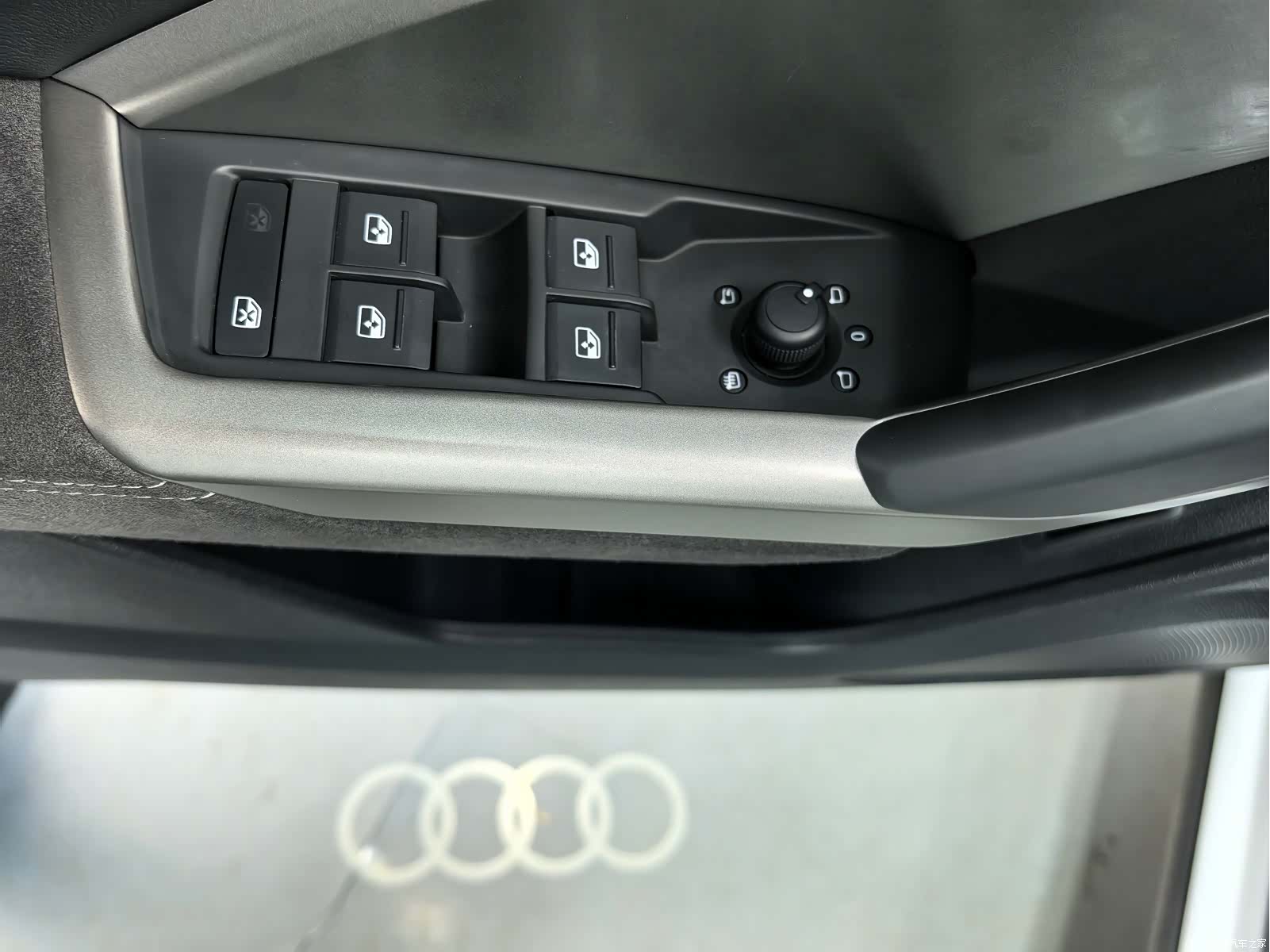 Audi Q3, 2022 11