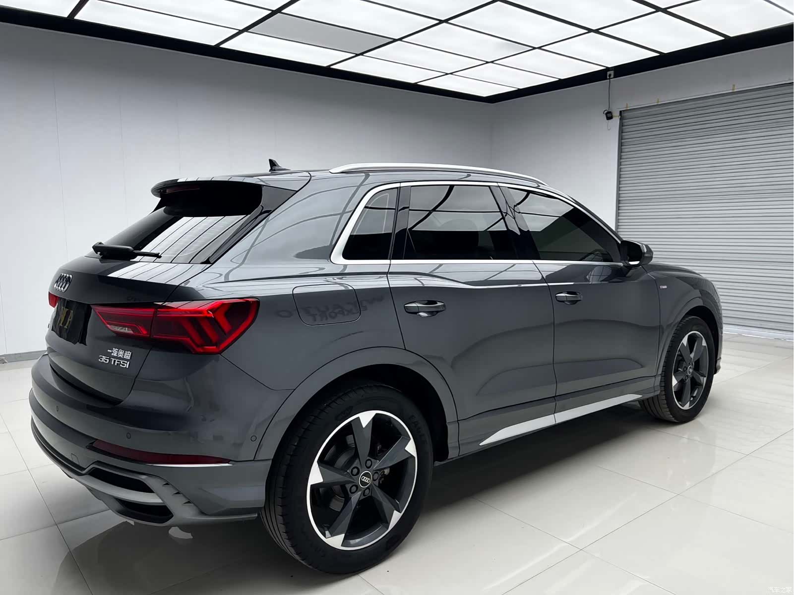 Audi Q3, 2022 все фото