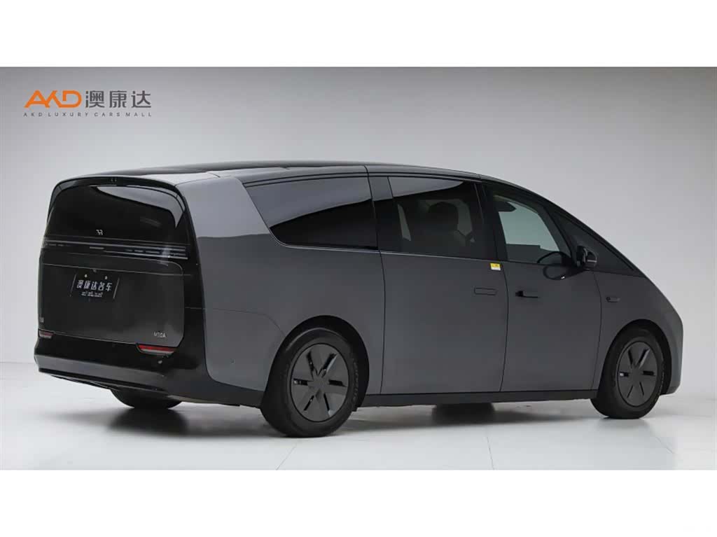 Li Auto MEGA, 2024 3