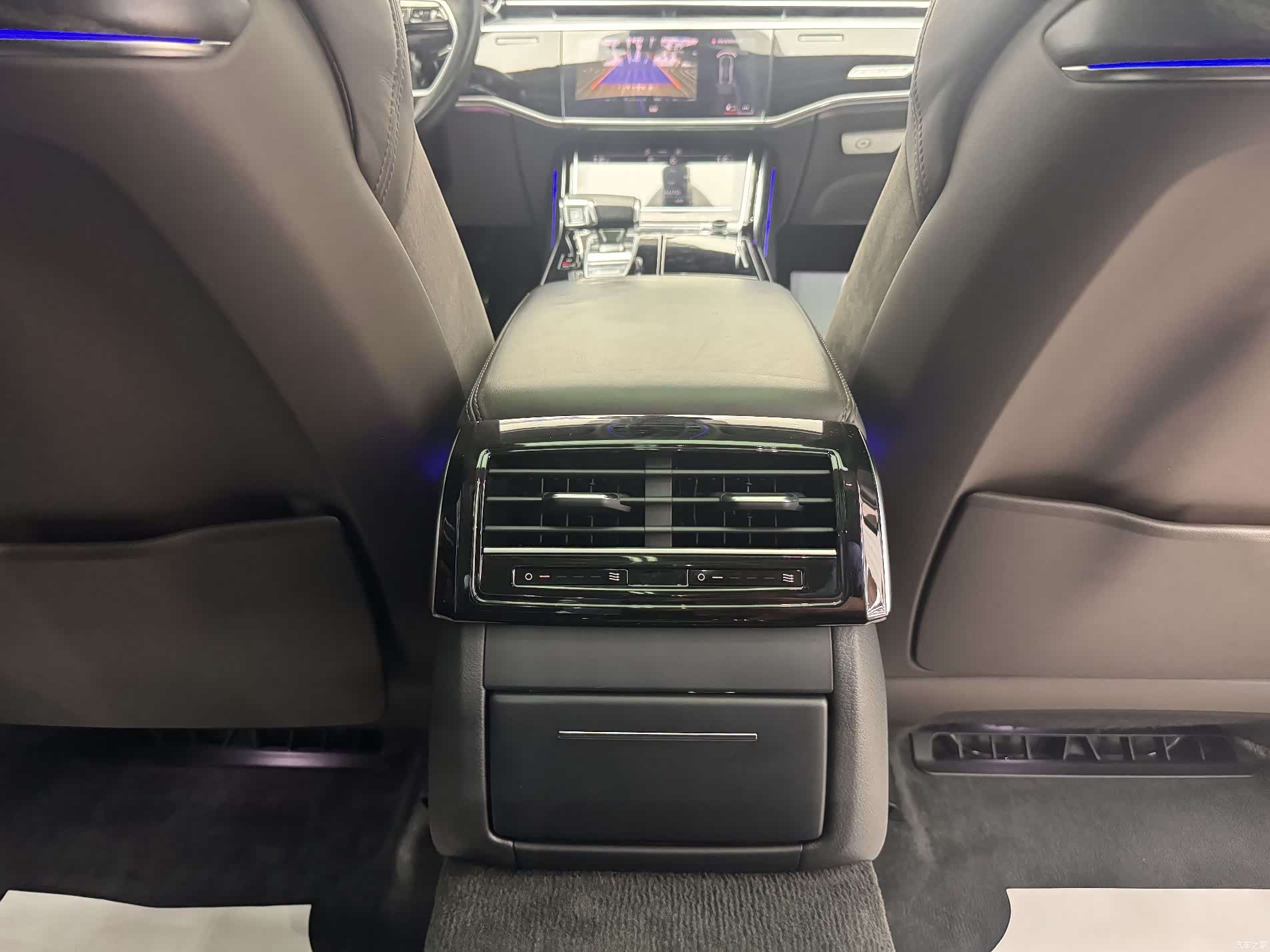 Audi A8L, 2021 18