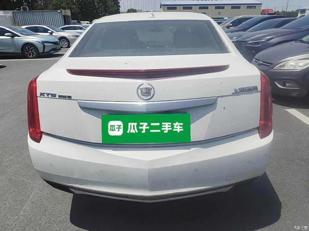 Cadillac XTS, 2015 6
