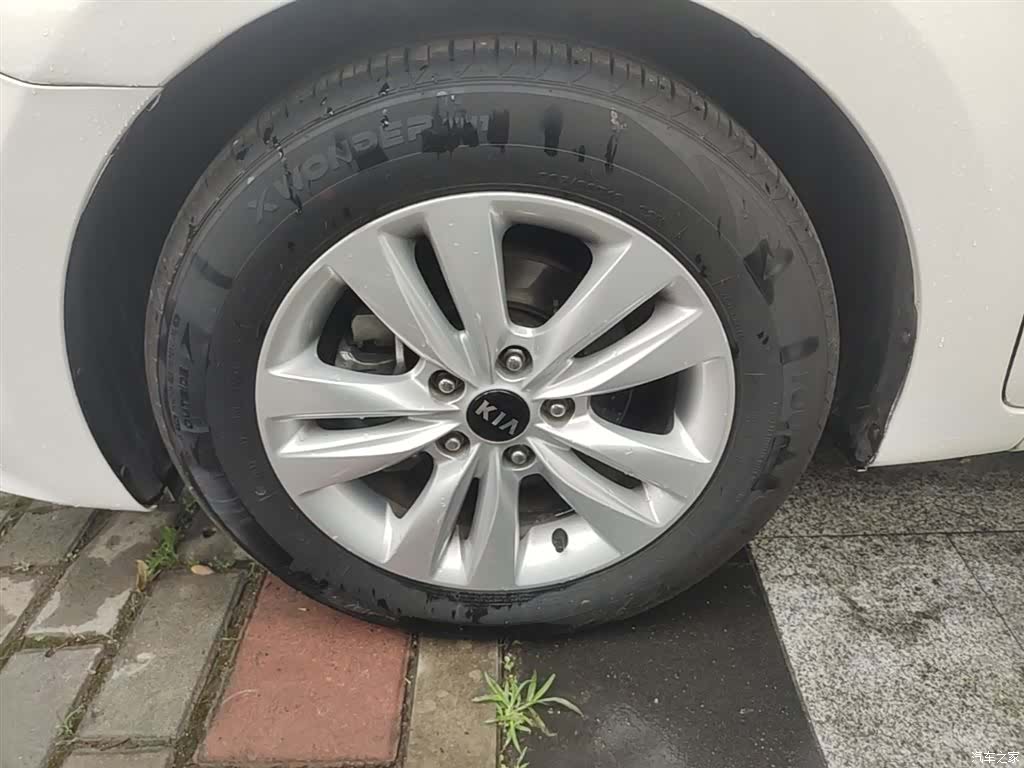 Kia K4, 2015 23