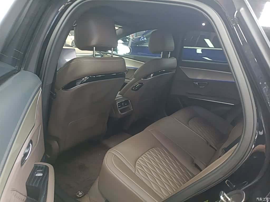 BYD Han, 2024 17