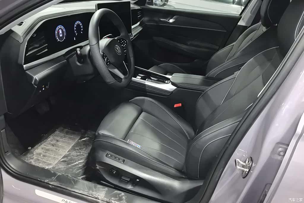 Volkswagen Passat, 2024 9
