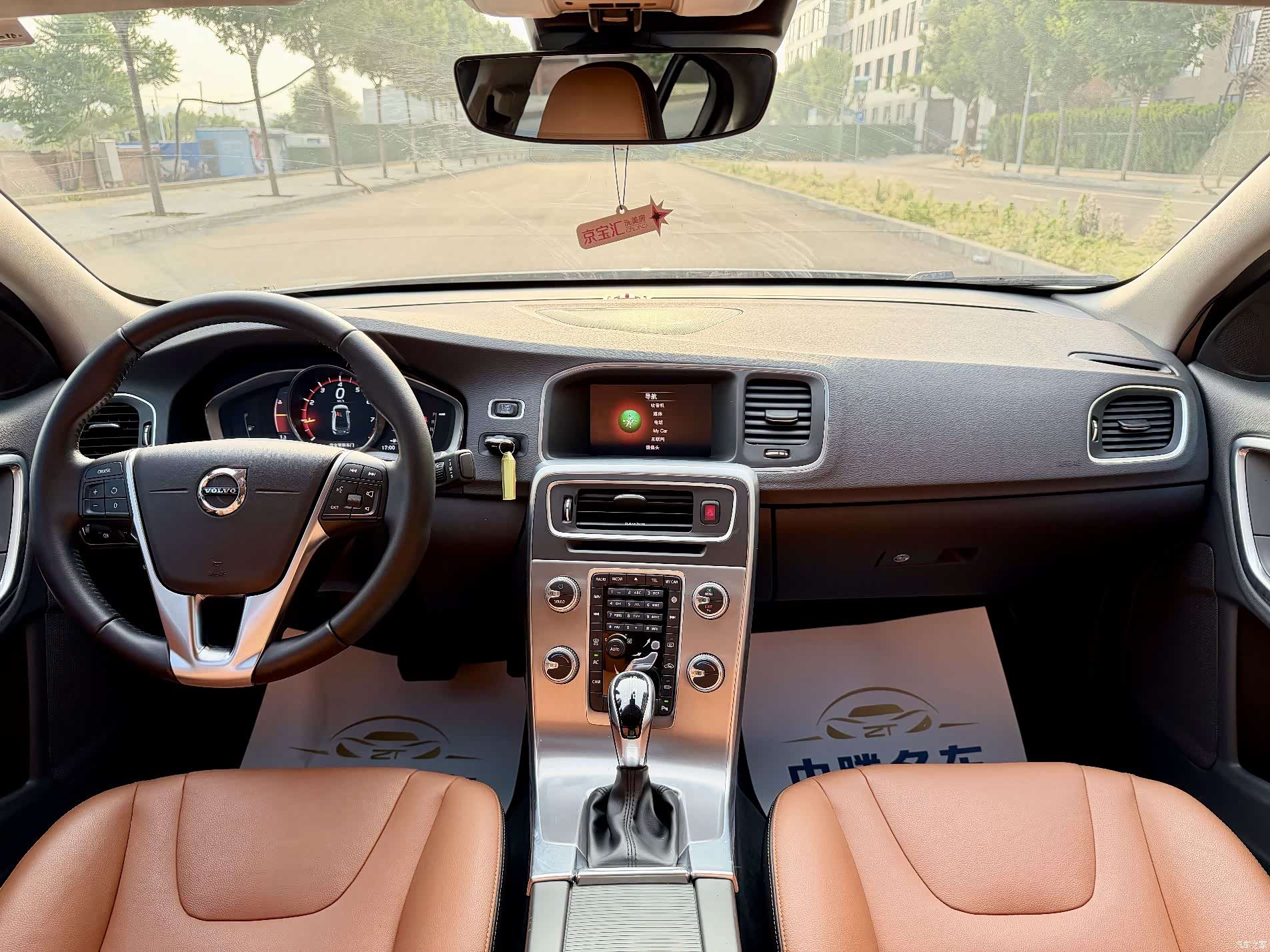 Volvo S60, 2018 14