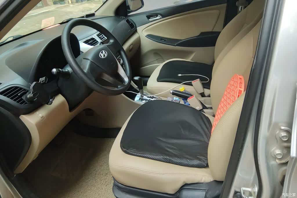 Hyundai GLX, 2014 9