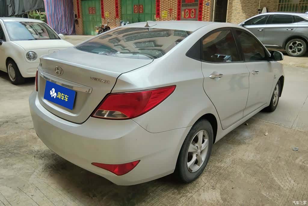 Hyundai GLX, 2014 3
