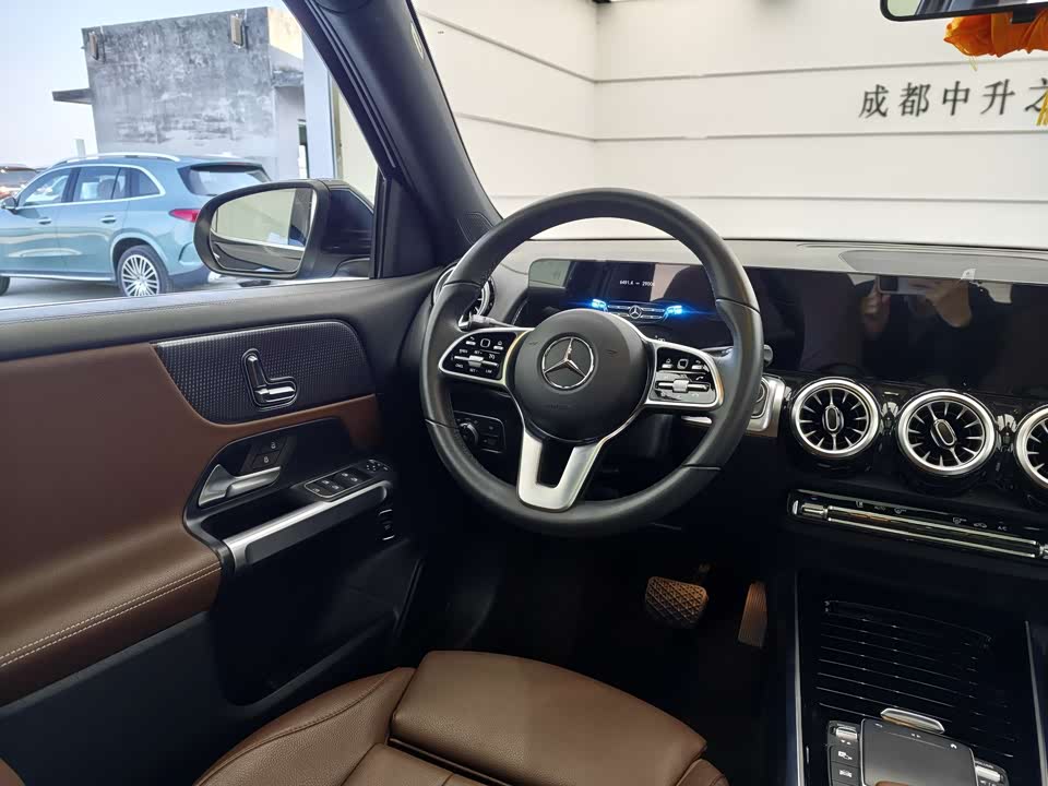 Mercedes-Benz GLB