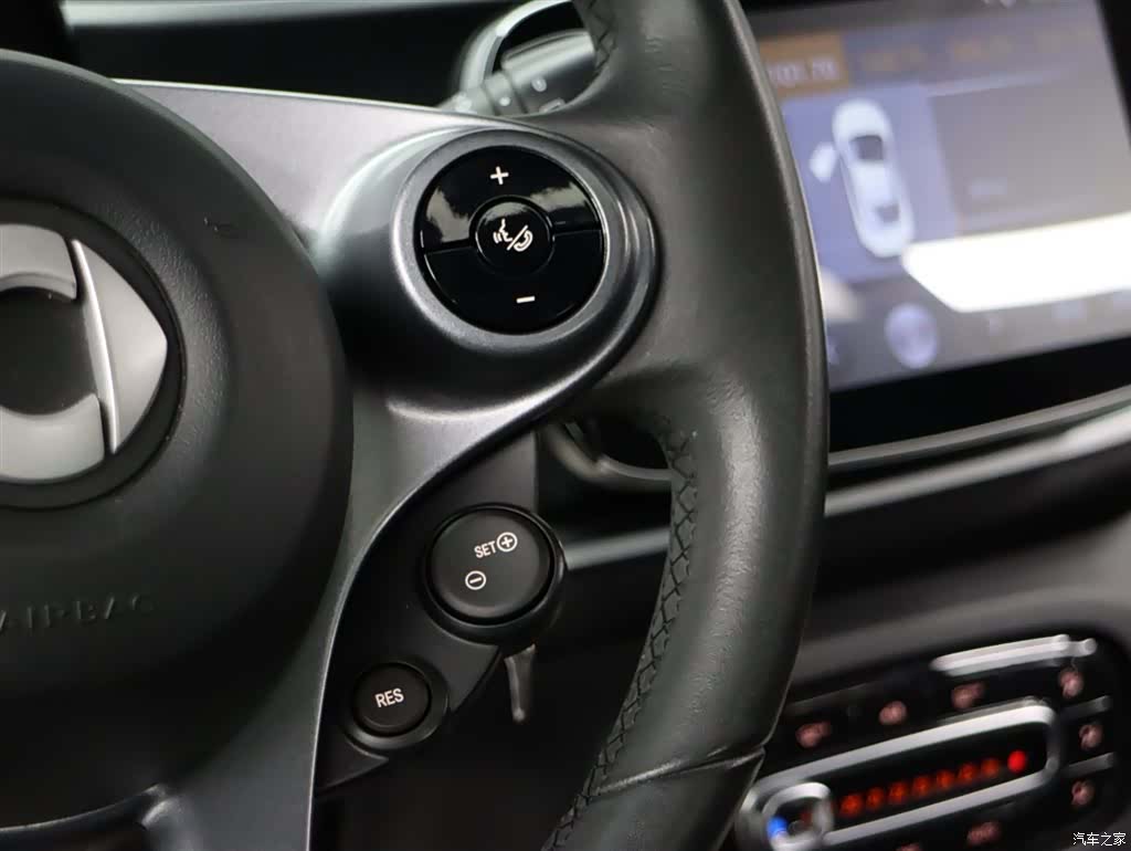 Smart Fortwo, 2018 15
