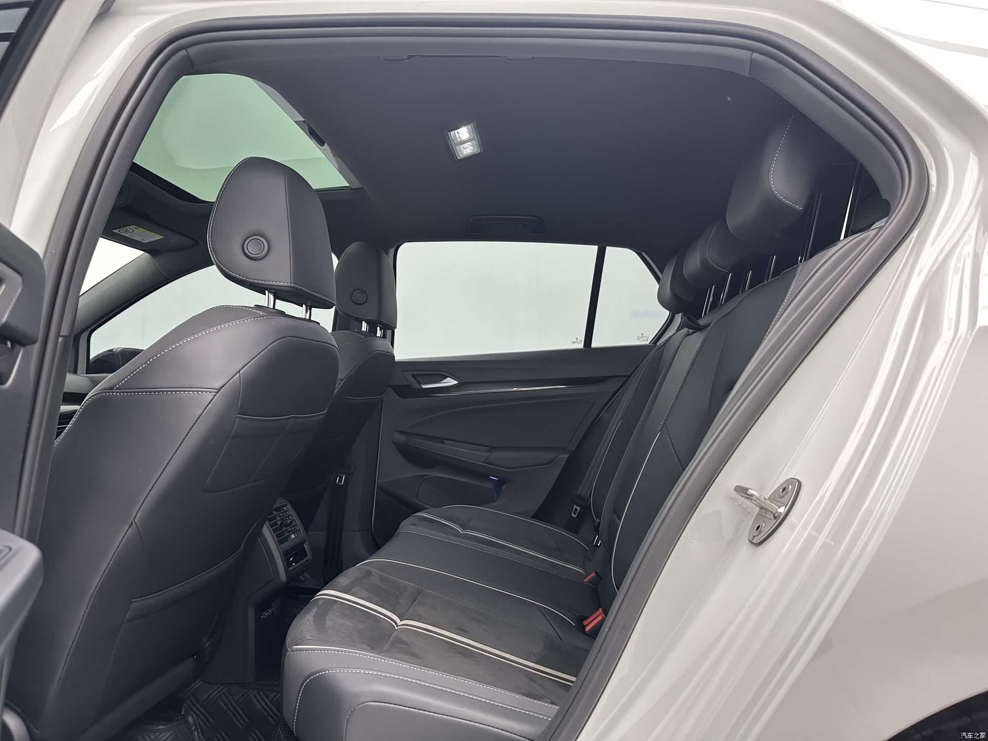 Volkswagen Golf, 2022 6