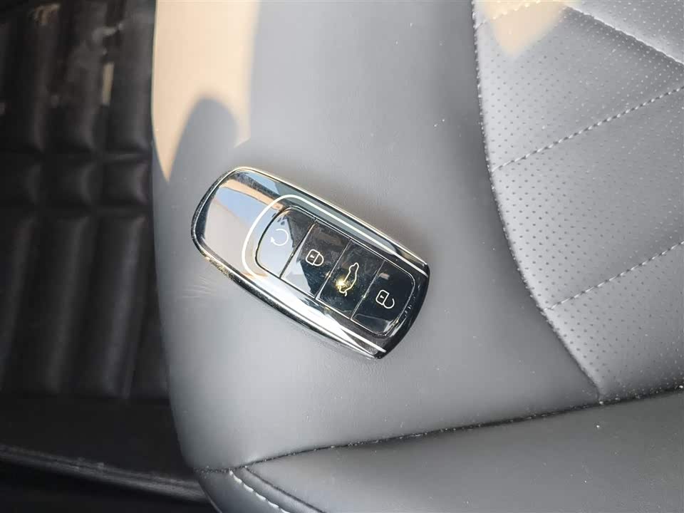 Chery Tiggo 8 PLUS Kunpeng e+