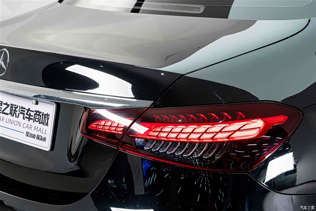 Mercedes-Benz E-Class, 2022 8