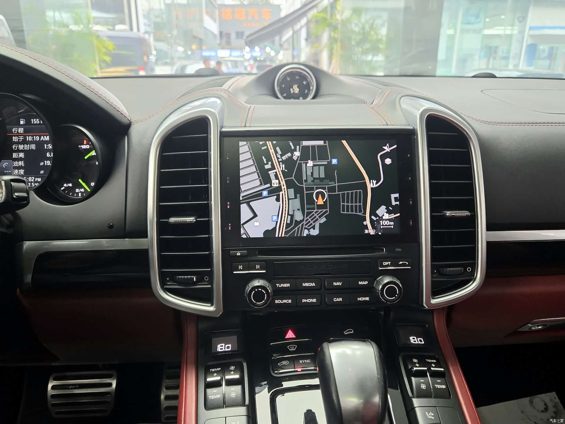 Porsche Cayenne, 2018 9