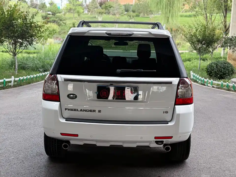 Land Rover Freelander 2