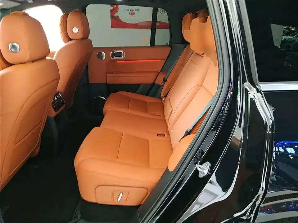 Li Auto Ideal L6
