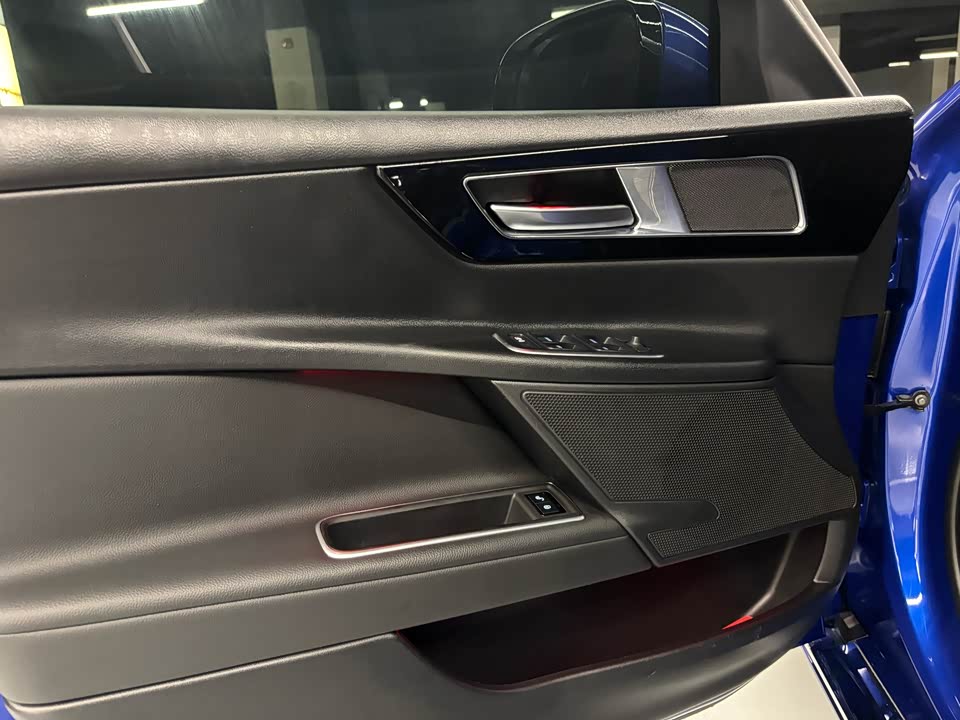 Jaguar XEL