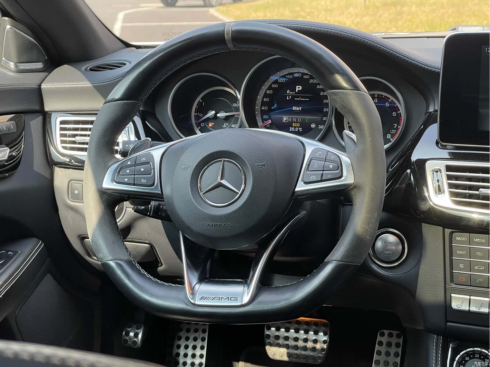 Mercedes-Benz CLS, 2015 19