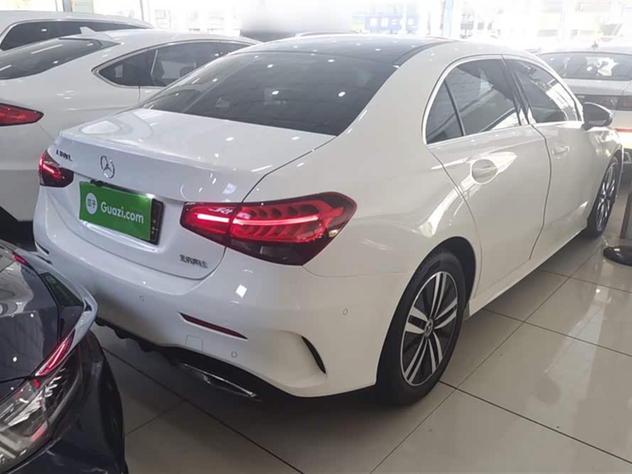 Mercedes-Benz Class A Mercedes-Benz Class A