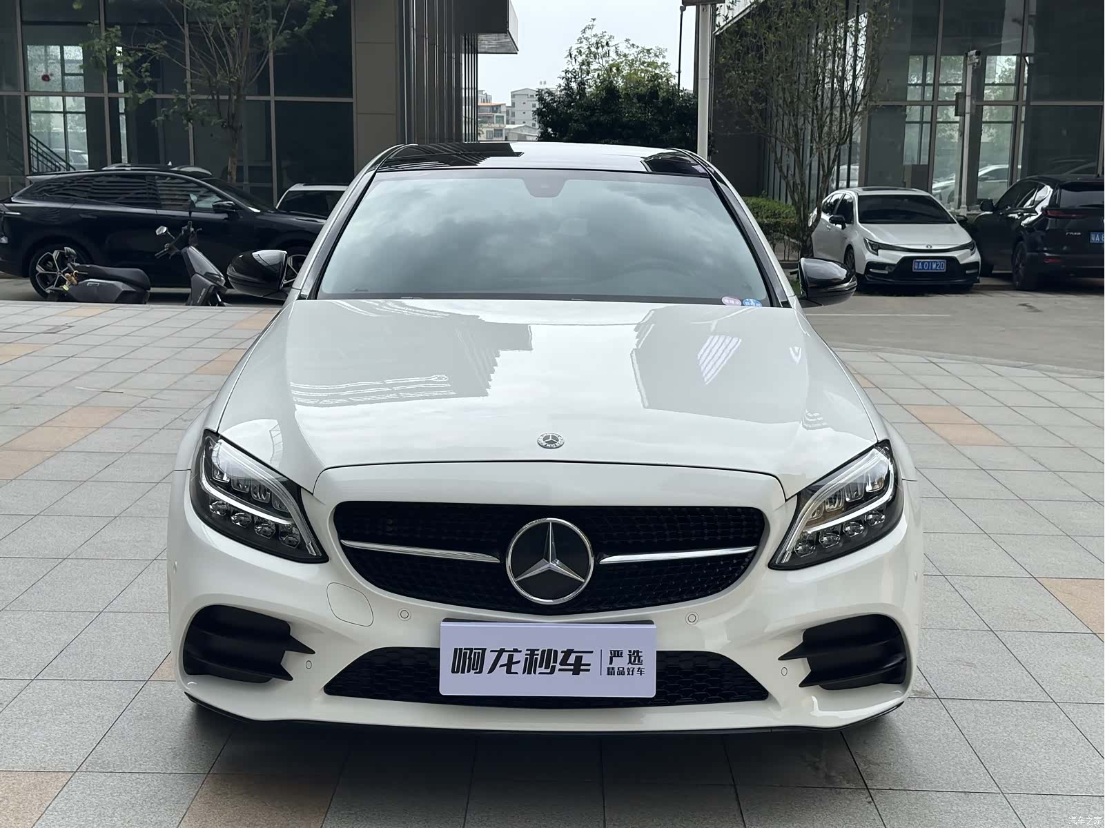 Mercedes-Benz C-Class, 2021 3