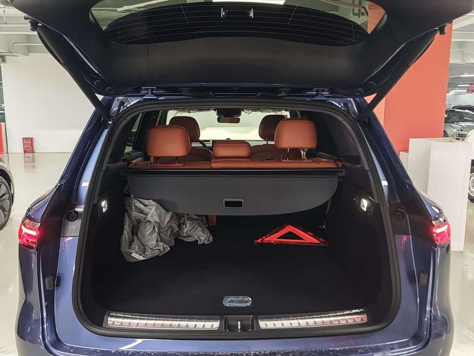 AITO Ask the world M7