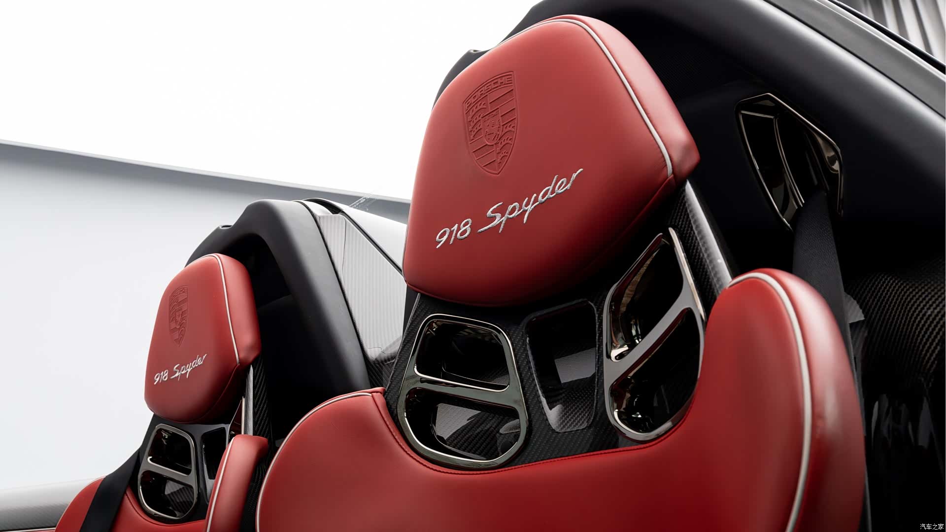 Porsche 918, 2016 12