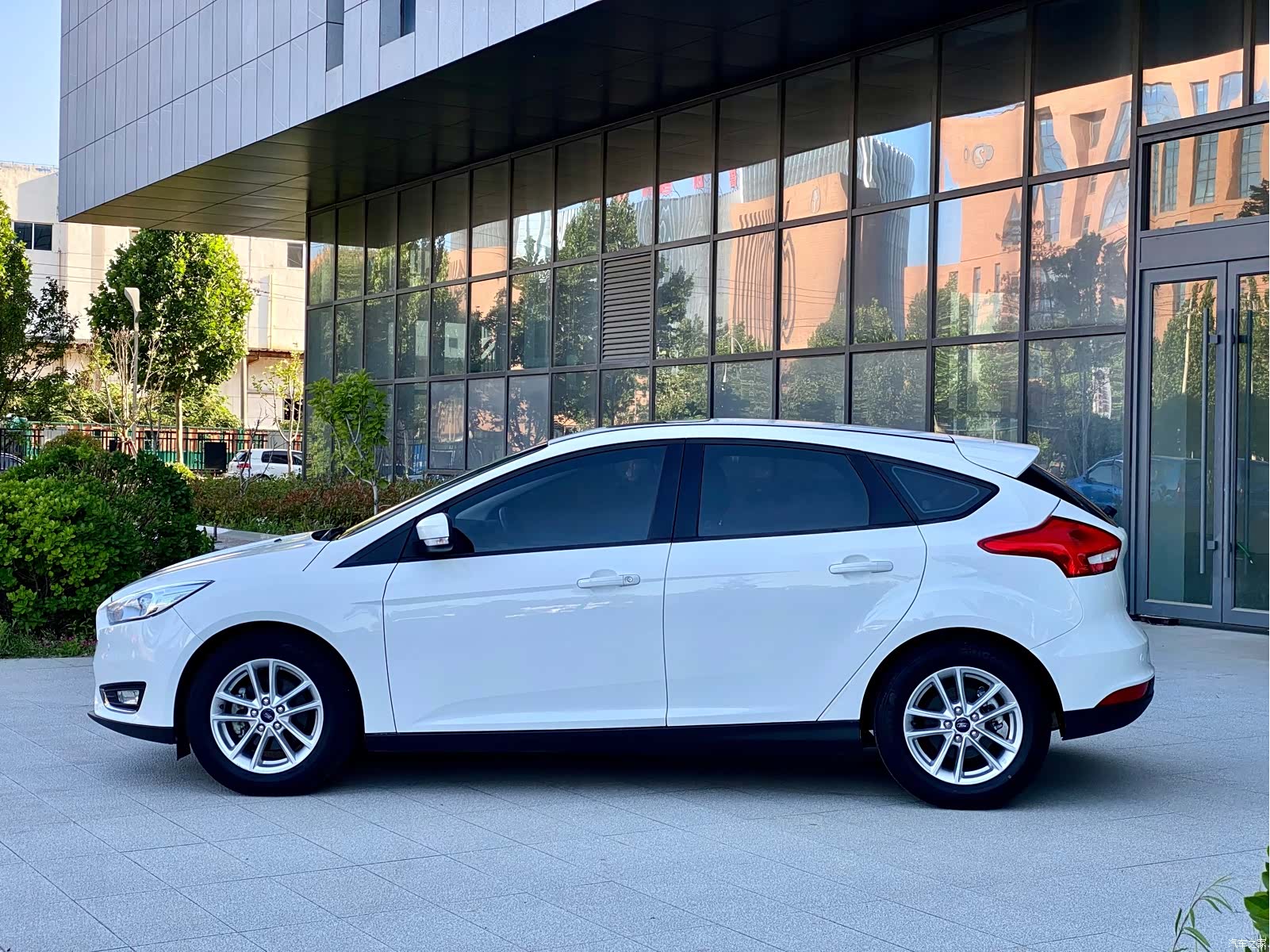 Ford Focus, 2016 10