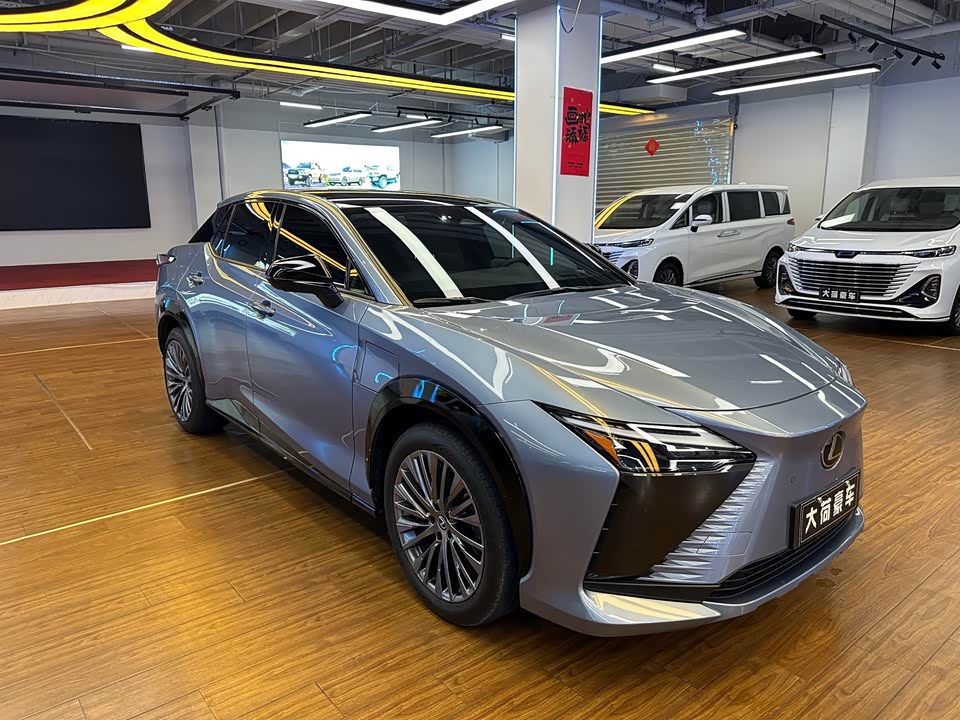 Lexus RZ Lexus RZ