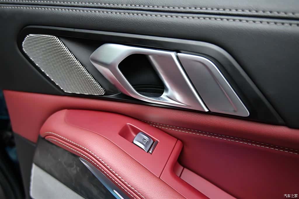 BMW X5, 2024 28