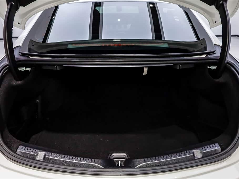 Mercedes-Benz E-class Mercedes-Benz E-class
