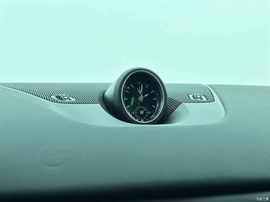 Maserati Levante, 2018 15