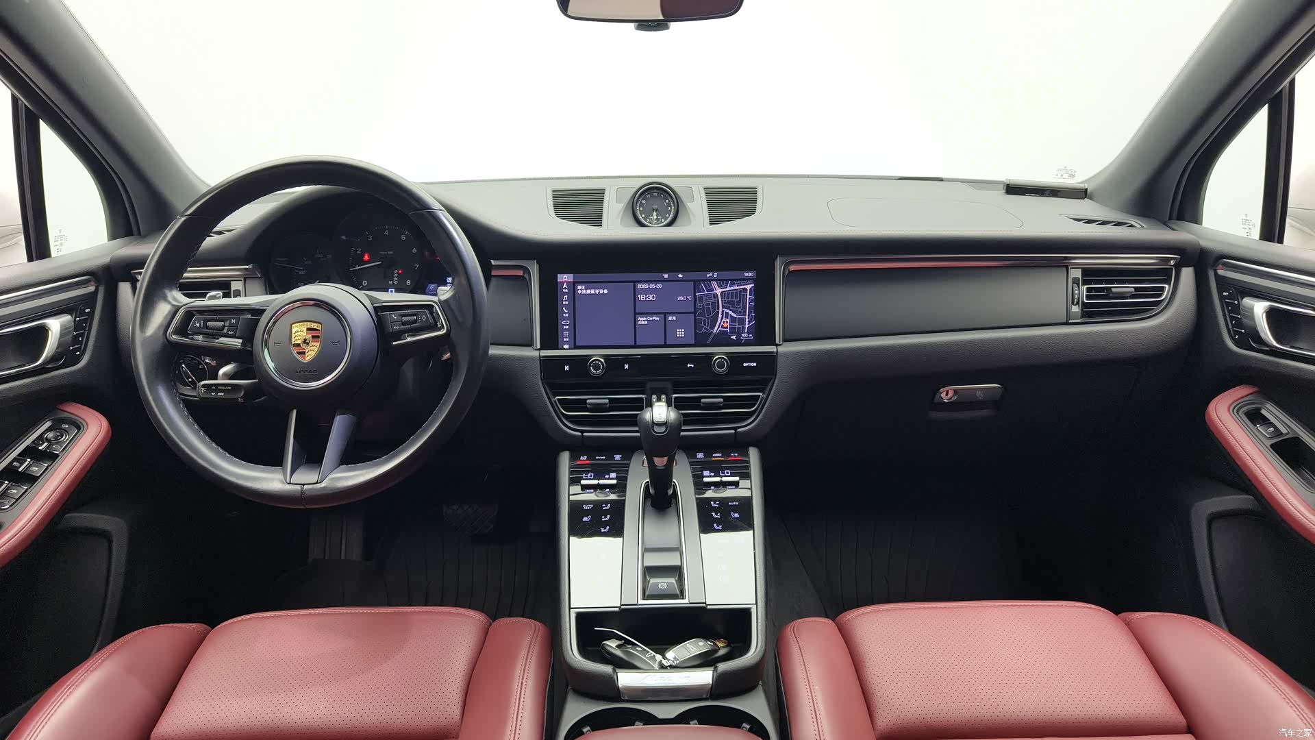 Porsche Macan, 2023 6