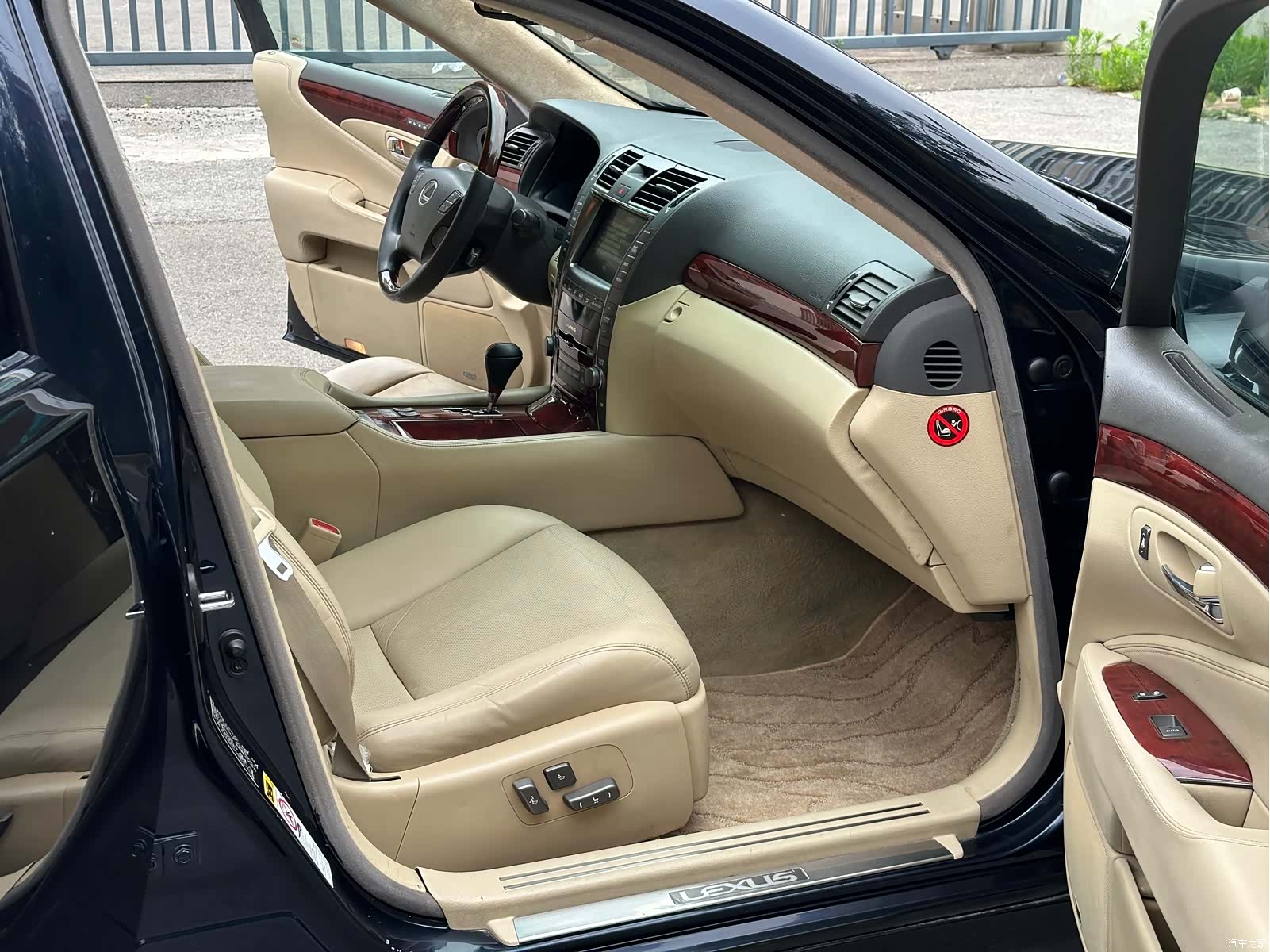Lexus LS, 2008 10