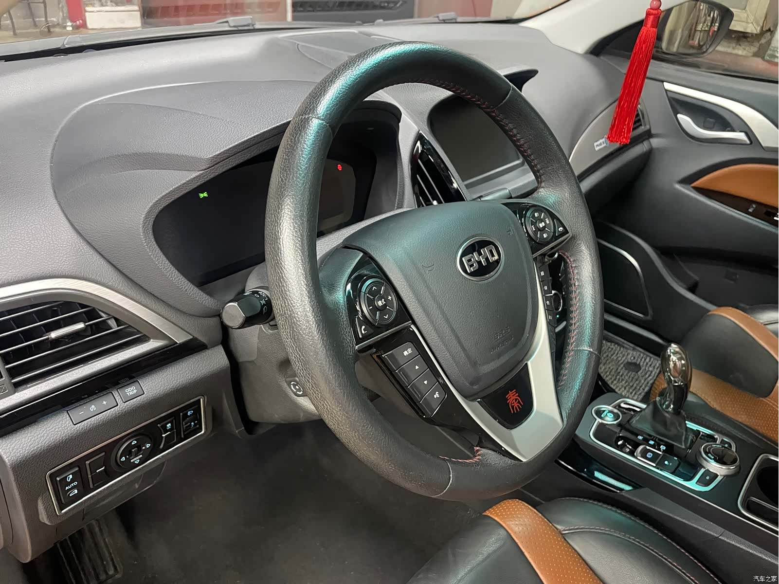 BYD Qin, 2015 9