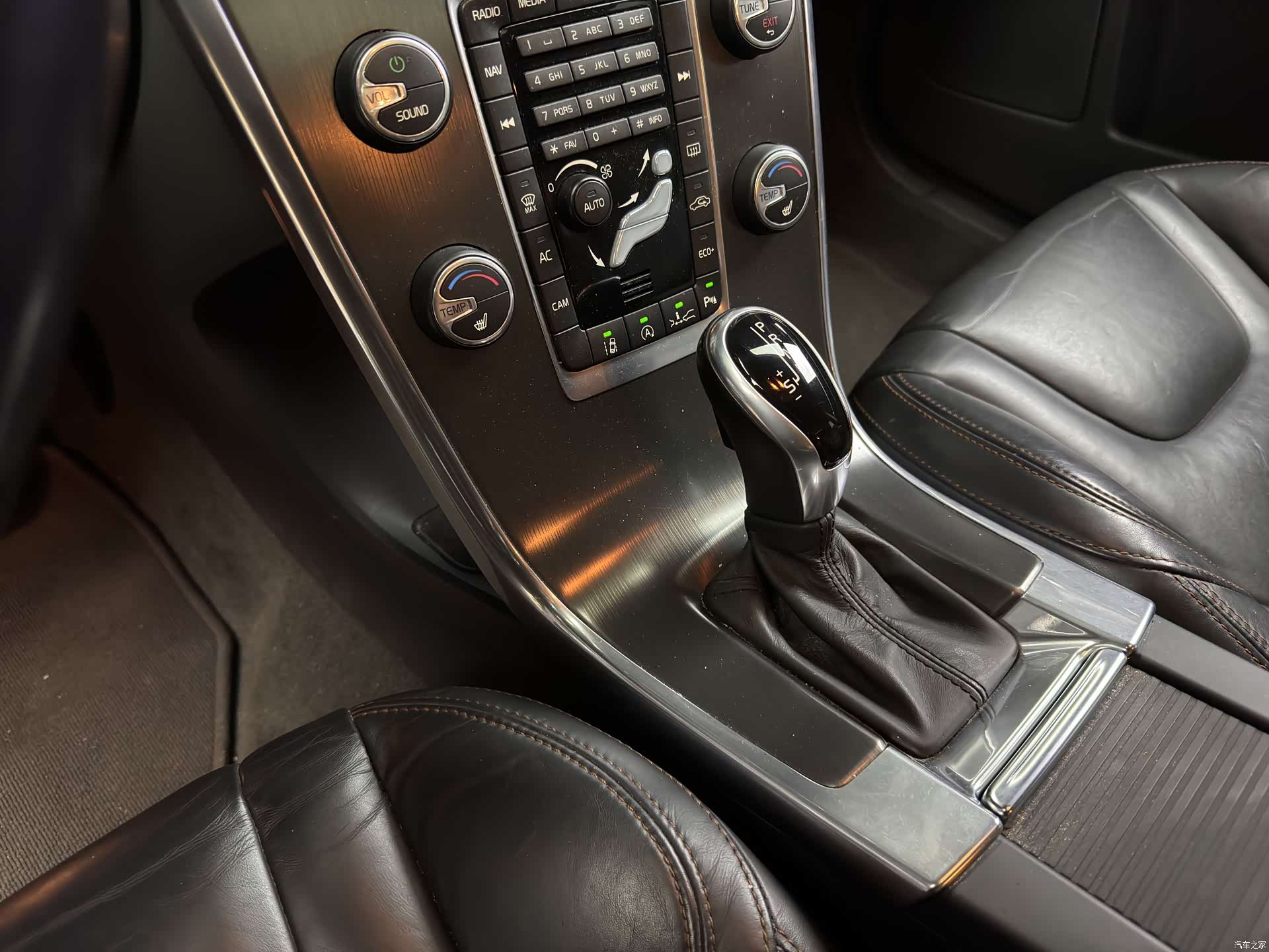 Volvo XC60, 2014 все фото