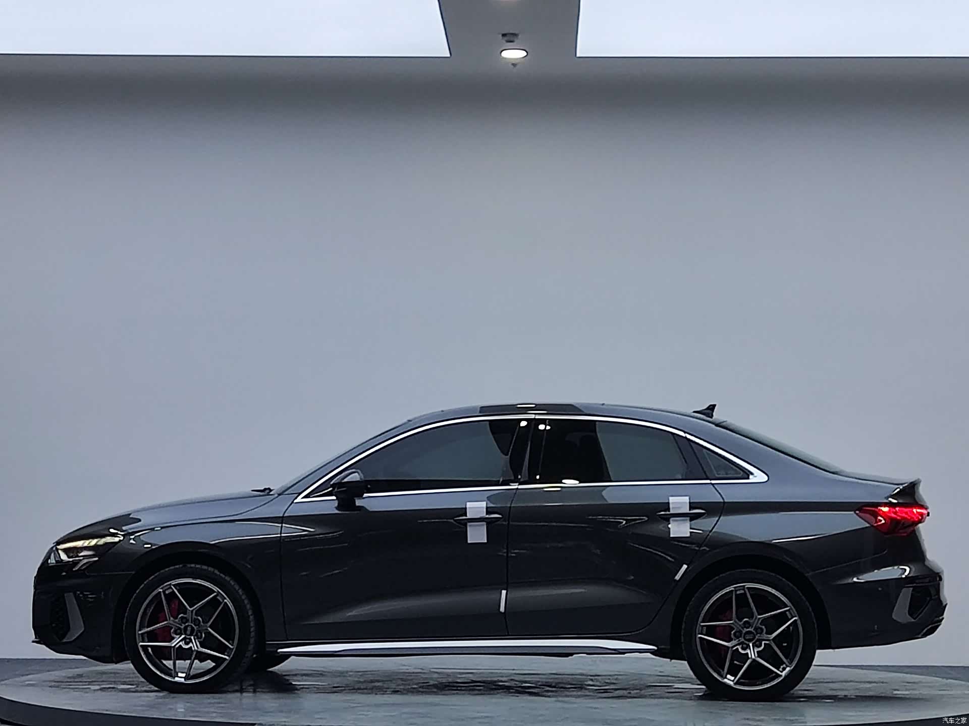 Audi A3, 2023 все фото