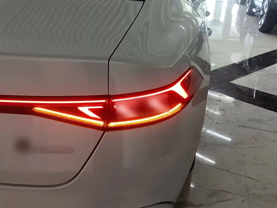 BYD Qin Yuan