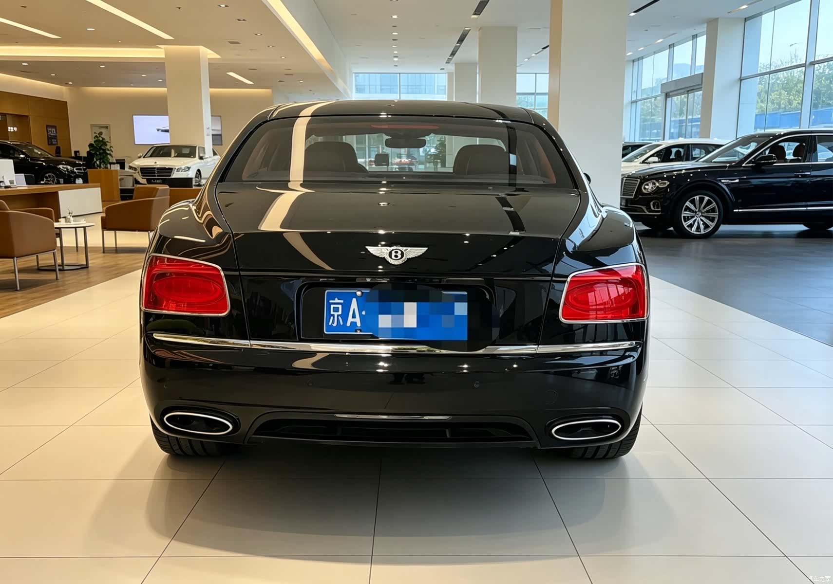 Bentley Flying Spur, 2013 3