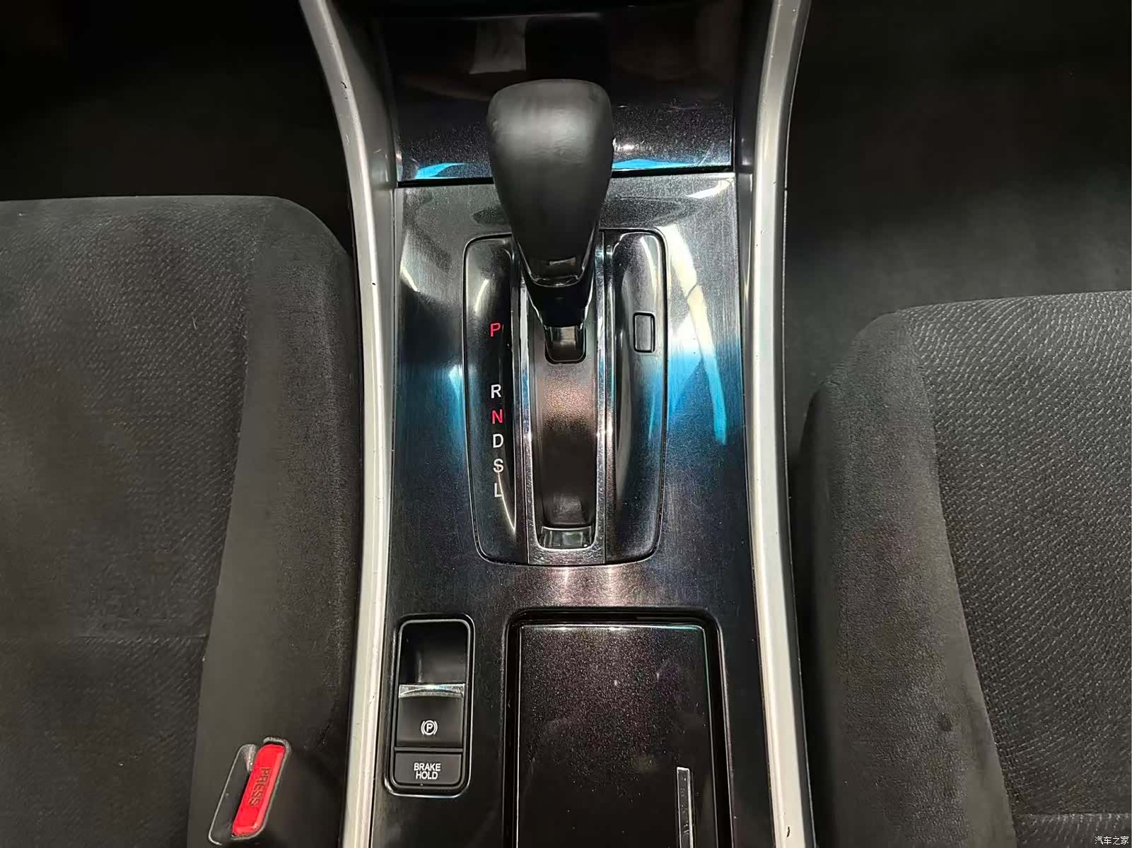 Honda Accord, 2018 12