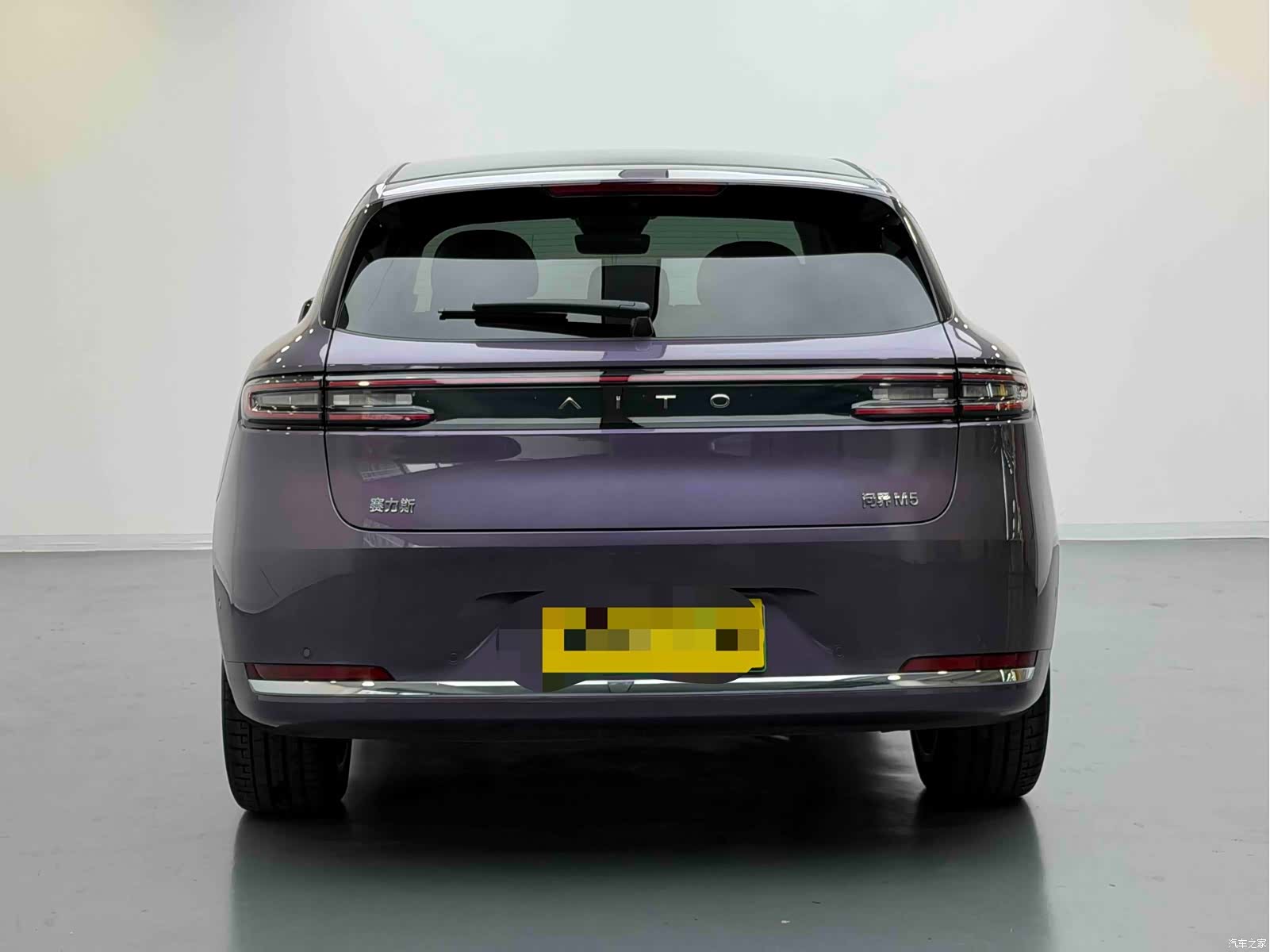 AITO M5, 2025 6
