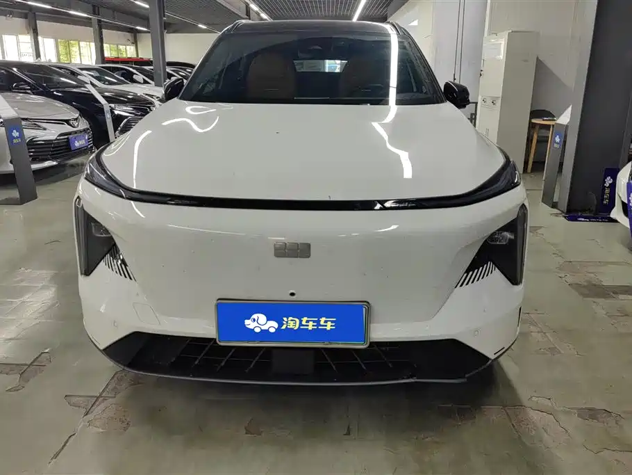 Geely Galaxy Galaxy L7