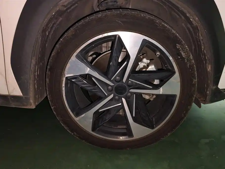 Geely Galaxy Galaxy L7