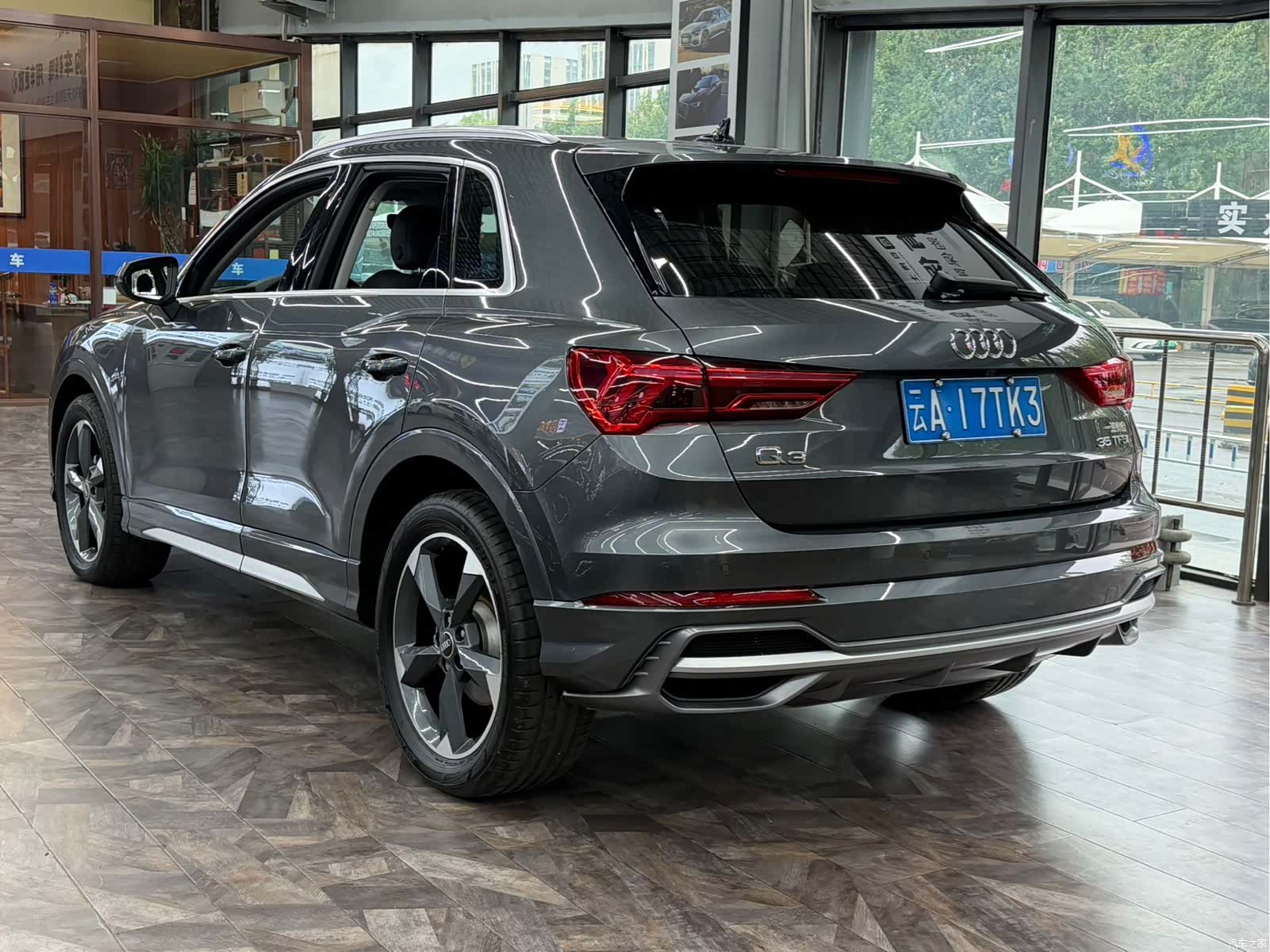 Audi Q3, 2022 6